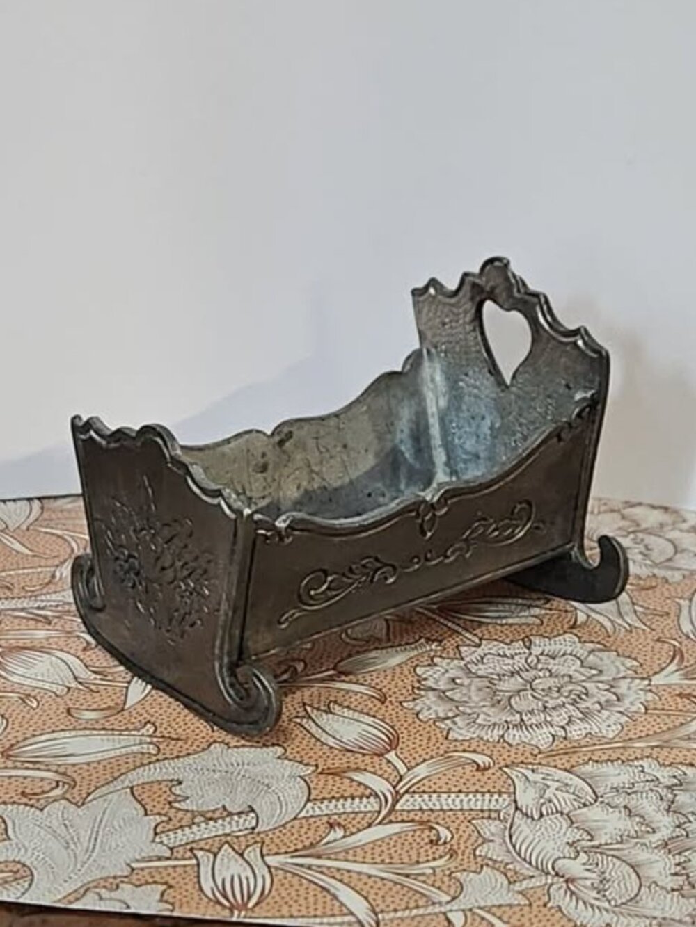 Antique Pewter Cradle Dollhouse Miniature 1:12 Scale Made in Italy Stamped